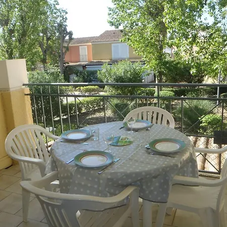 Appt 3 Pieces 36m2 + Loggia 7m2 Ref 4031 *